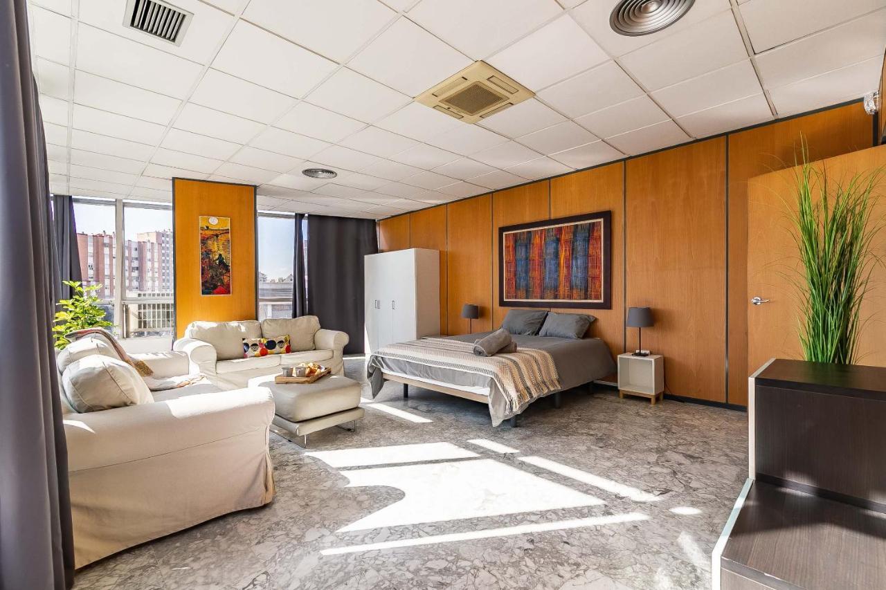Apartament Grand Soho Ofihouse Malaga Zewnętrze zdjęcie