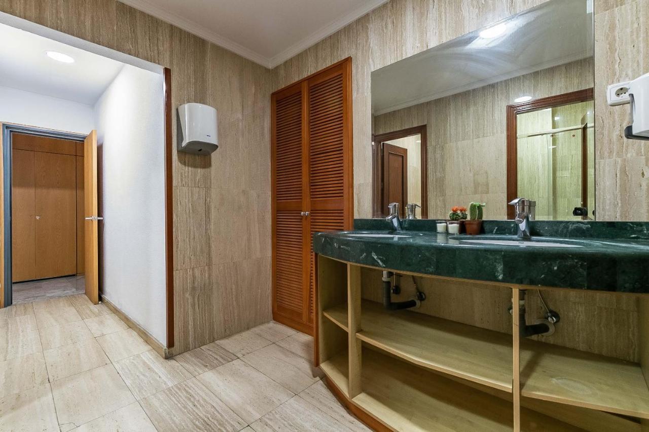 Apartament Grand Soho Ofihouse Malaga Zewnętrze zdjęcie